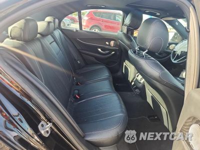 Zdjęcie 10 z 12 samochodu: 2022 MERCEDES-BENZ E 350 VIN:W1KZF8DB3NB018896 - miniatura