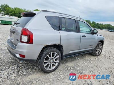 Trzecie zdjęcie samochodu z tyłu: 2016 JEEP COMPASS SPORT VIN:1C4NJCBA1GD785383 - miniatura