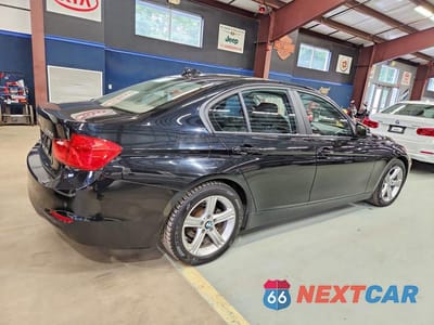 Trzecie zdjęcie samochodu z tyłu: 2014 BMW 328 D XDRIVE VIN:WBA3D5C56EKX98826 - miniatura