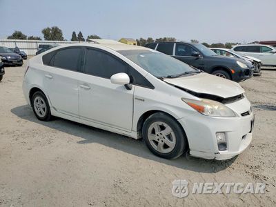 Czwarte zdjęcie samochodu z boku: 2011 TOYOTA PRIUS THREE VIN:JTDKN3DU8B0297594 - miniatura