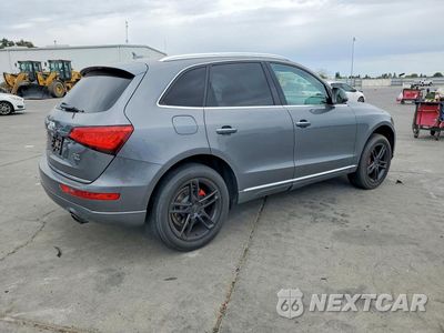 Trzecie zdjęcie samochodu z tyłu: 2016 AUDI Q5 PREMIUM PLUS VIN:WA1L2AFP2GA136761 - miniatura