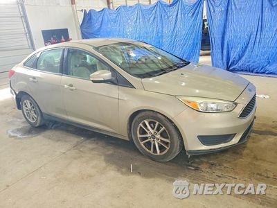 Czwarte zdjęcie samochodu z boku: 2015 FORD FOCUS SE VIN:1FADP3F26FL311677 - miniatura