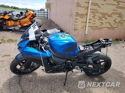 Trzecie zdjęcie samochodu z tyłu: 2014 SUZUKI GSX-R600 VIN:JS1GN7FA9E2100435 - miniatura