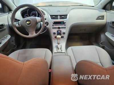 Zdjęcie 8 z 12 samochodu: 2012 CHEVROLET MALIBU LS VIN:1G1ZA5EUXCF345575 - miniatura