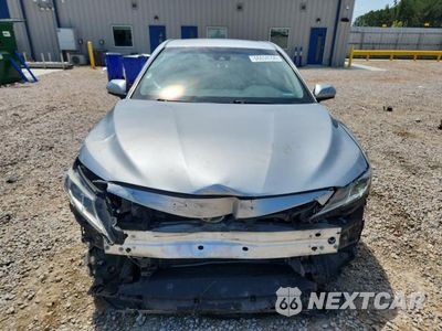 Piąte zdjęcie samochodu w środku: 2018 TOYOTA CAMRY SE VIN:JTNB11HK0J3012923 - miniatura