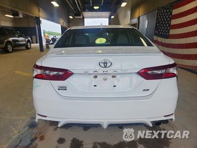 Zdjęcie 6 z 12 samochodu: 2020 TOYOTA CAMRY SE VIN:4T1G11AK0LU917322 - miniatura