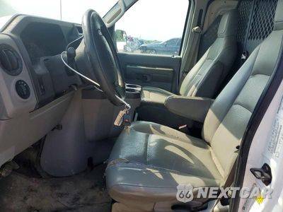 Zdjęcie 7 z 12 samochodu: 2011 FORD ECONOLINE E150 VAN VIN:1FTNE1EW8BDB06301 - miniatura