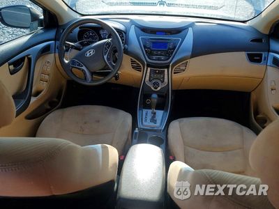 Zdjęcie 8 z 12 samochodu: 2013 HYUNDAI ELANTRA GLS VIN:5NPDH4AE9DH275757 - miniatura