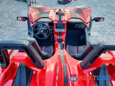Zdjęcie 6 z 10 samochodu: 2015 POLARIS SLINGSHOT SL VIN:57XAAPFA1F5100654 - miniatura