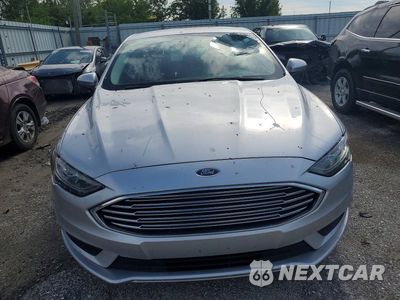 Piąte zdjęcie samochodu w środku: 2018 FORD FUSION SE VIN:3FA6P0H7XJR152382 - miniatura