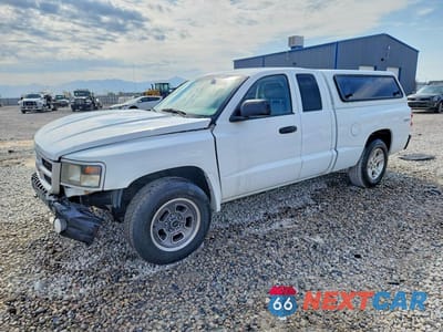 2010 DODGE DAKOTA SXT 1D7RW3BKXAS225429 - główne zdjęcie licytacji z USA - miniatura