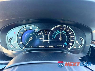 Zdjęcie 8 z 10 samochodu: 2018 BMW 530XE VIN:WBAJB1C56JB084145 - miniatura