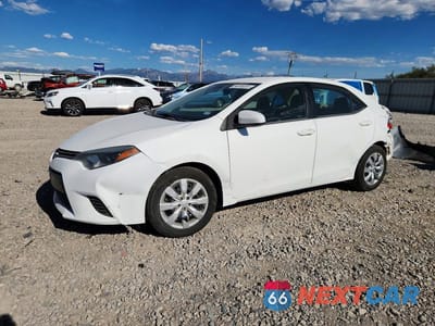 2015 TOYOTA COROLLA LE 5YFBURHEXFP197078 - główne zdjęcie licytacji z USA - miniatura