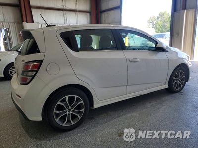 Trzecie zdjęcie samochodu z tyłu: 2019 CHEVROLET SONIC LT VIN:1G1JD6SB9K4138425 - miniatura