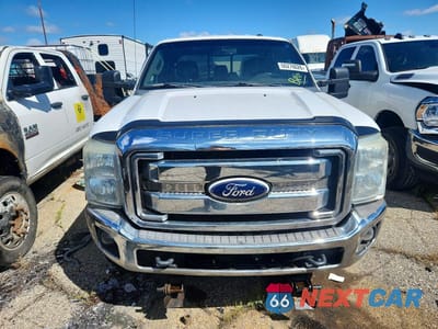 Piąte zdjęcie samochodu w środku: 2011 FORD F250 SUPER DUTY VIN:1FT7W2B63BEB01386 - miniatura