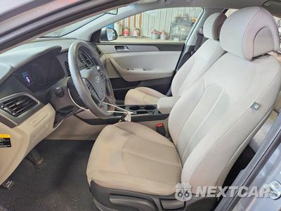 Zdjęcie 7 z 12 samochodu: 2016 HYUNDAI SONATA SE VIN:5NPE24AF7GH404694 - miniatura
