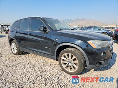Czwarte zdjęcie samochodu z boku: 2016 BMW X3 XDRIVE28I VIN:5UXWX9C59G0D67685 - miniatura
