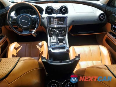 Zdjęcie 8 z 13 samochodu: 2014 JAGUAR XJL PORTFOLIO VIN:SAJWJ2GD4E8V64319 - miniatura