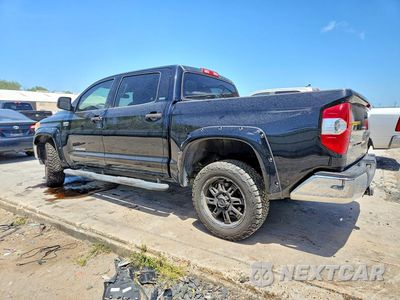 Trzecie zdjęcie samochodu z tyłu: 2015 TOYOTA TUNDRA SR5 VIN:5TFDW5F17FX463637 - miniatura