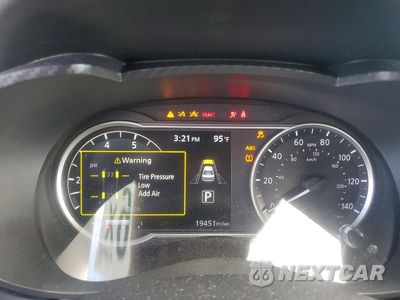 Zdjęcie 9 z 12 samochodu: 2025 NISSAN VERSA SR VIN:3N1CN8FV8SL823686 - miniatura
