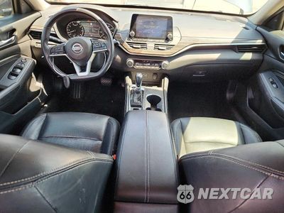 Zdjęcie 8 z 12 samochodu: 2019 NISSAN ALTIMA SL VIN:1N4BL4EV0KC102417 - miniatura
