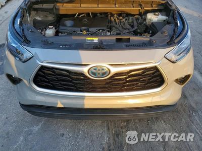 Zdjęcie 12 z 13 samochodu: 2022 TOYOTA HIGHLANDER HYBRID BRONZE EDITION VIN:5TDAARAH2NS514429 - miniatura