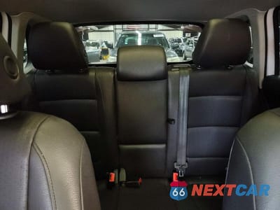 Zdjęcie 10 z 13 samochodu: 2015 VOLKSWAGEN TIGUAN S VIN:WVGBV7AX6FW602840 - miniatura