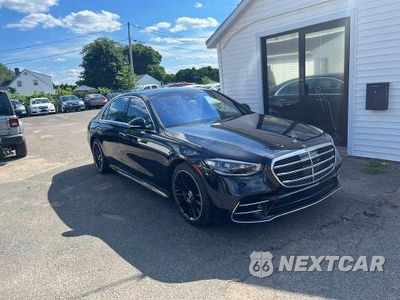 Czwarte zdjęcie samochodu z boku: 2022 MERCEDES-BENZ S 580 4MATIC VIN:W1K6G7GB6NA136999 - miniatura