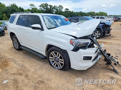 Czwarte zdjęcie samochodu z boku: 2022 TOYOTA 4RUNNER TRD SPORT VIN:JTEAU5JR3N5275046 - miniatura