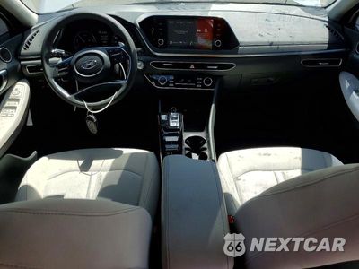 Zdjęcie 8 z 12 samochodu: 2021 HYUNDAI SONATA HYBRID BLUE VIN:KMHL24JJ7MA036155 - miniatura