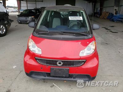 Piąte zdjęcie samochodu w środku: 2013 SMART FORTWO PURE VIN:WMEEJ3BA4DK666980 - miniatura