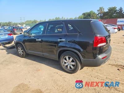 Drugie zdjęcie samochodu z przodu: 2012 KIA SORENTO LX VIN:5XYKT3A14CG246363 - miniatura