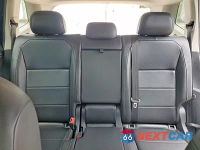 Zdjęcie 10 z 13 samochodu: 2021 VOLKSWAGEN TIGUAN SE VIN:3VV2B7AX6MM128075 - miniatura