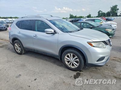 Czwarte zdjęcie samochodu z boku: 2016 NISSAN ROGUE SV VIN:5N1AT2MM1GC800900 - miniatura