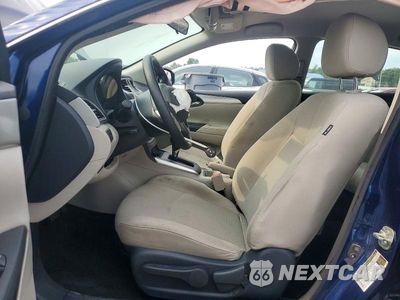 Zdjęcie 7 z 12 samochodu: 2017 NISSAN SENTRA S VIN:3N1AB7AP4HY365370 - miniatura