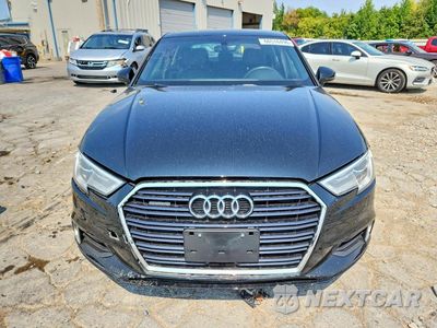 Piąte zdjęcie samochodu w środku: 2019 AUDI A3 PREMIUM VIN:WAUBEGFF2KA098876 - miniatura