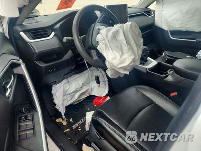 Zdjęcie 8 z 13 samochodu: 2024 TOYOTA RAV4 XLE VIN:2T3W1RFV7RW348532 - miniatura