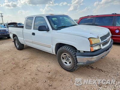 Czwarte zdjęcie samochodu z boku: 2004 CHEVROLET SILVERADO K1500 VIN:2GCEK19T441232369 - miniatura