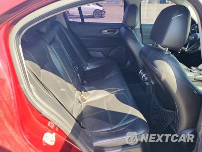 Zdjęcie 10 z 12 samochodu: 2017 ALFA ROMEO GIULIA VIN:ZARFAEBN8H7557731 - miniatura