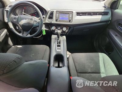 Zdjęcie 8 z 13 samochodu: 2021 HONDA HR-V LX VIN:3CZRU6H36MM741246 - miniatura