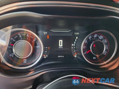 Zdjęcie 9 z 12 samochodu: 2015 DODGE CHALLENGER SXT VIN:2C3CDZAG3FH816369 - miniatura