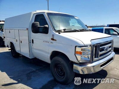 Czwarte zdjęcie samochodu z boku: 2012 FORD ECONOLINE E350 SUPER DUTY CUTAWAY VAN VIN:1FDSE3FL6CDB04028 - miniatura