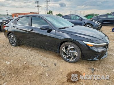 Czwarte zdjęcie samochodu z boku: 2024 HYUNDAI ELANTRA LIMITED VIN:KMHLP4DG1RU698109 - miniatura