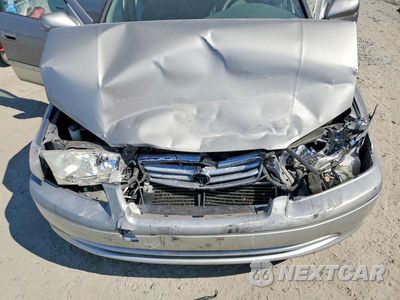 Zdjęcie 11 z 12 samochodu: 2001 TOYOTA CAMRY LE V6 VIN:JT2BF22K510319535 - miniatura