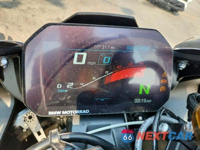 Zdjęcie 7 z 9 samochodu: 2026 BMW S 1000 RR VIN:WB10P2305T6M35839 - miniatura