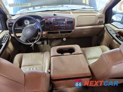 Zdjęcie 8 z 12 samochodu: 2005 FORD F250 SUPER DUTY VIN:1FTSW21P25ED03516 - miniatura