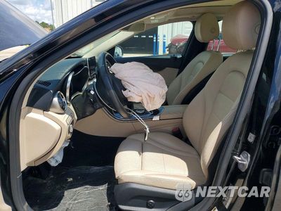Zdjęcie 7 z 13 samochodu: 2018 MERCEDES-BENZ C 300 VIN:WDDWF4JB5JR405337 - miniatura