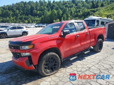 2020 CHEVROLET SILVERADO K1500 CUSTOM 1GCRYBEFXLZ263203 - główne zdjęcie licytacji z USA - miniatura