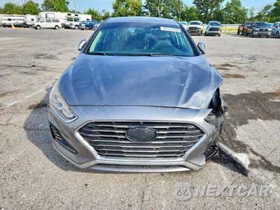 Piąte zdjęcie samochodu w środku: 2018 HYUNDAI SONATA LIMITED VIN:5NPE34AF2JH630856 - miniatura