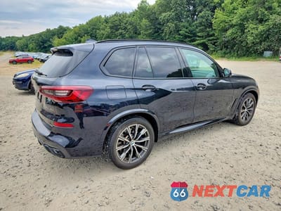 Trzecie zdjęcie samochodu z tyłu: 2021 BMW X5 XDRIVE45E VIN:5UXTA6C09M9F27286 - miniatura